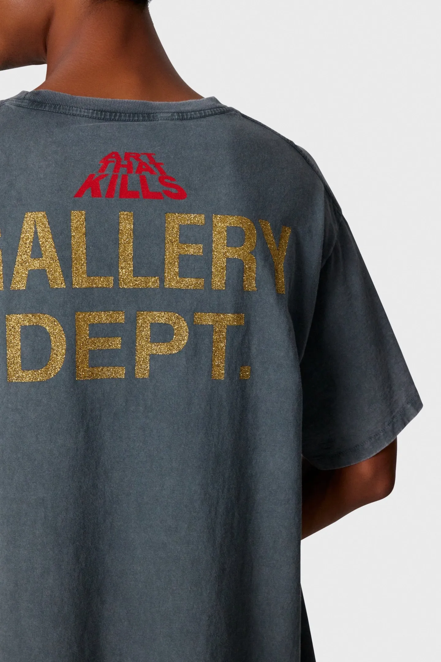 GALLERY DEPT. ATK NIGHT TEE/WALK ATK series latest model Bat skull glitter LOGO distressed TEE Washed black S-XL Garment dyeing Rewashed distressed Original consistent main mark➕ATK series main mark Correct version Top-notch printing technology Divine restoration